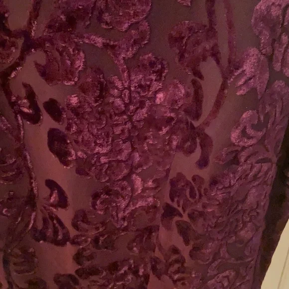 NWOT Rampage Burgundy Dress Size 5 Lined Shell 54% Rayon 46% Polyester Adorable - Picture 2 of 8